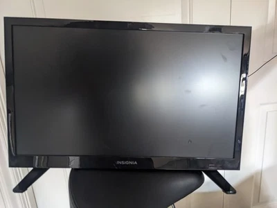 Televisor LED Insignia NS19D310NA19 19 pulgadas 720p - negro Foto 1 de 4