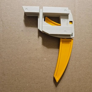 Miele rechts 0602554 / 10730992 & links 0602555/ 10730982 Korbverstellung - Bild 1 von 4