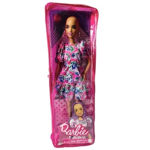 Barbie Collector Fashionista Glatze Barbie Puppe ohne Haare Alopecia NEU 2020 - Bild 1 von 6