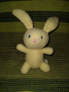 Disney The Parent Trap mini beanbag Easter Cuppy yellow plush bunny rabbit 6" - Picture 1 of 4