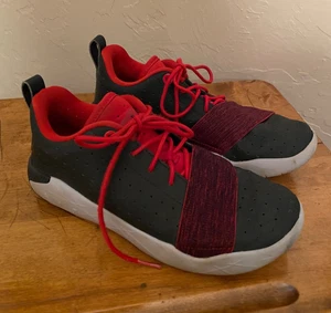 Zapato de baloncesto Nike Jordan 23 niños Breakout negro/gimnasio/gris lobo talla 5 EE. UU. - Imagen 1 de 9