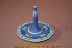 WEDGWOOD DK BL/WHT JASPERWARE RING HOLDER #1268 - Picture 1 of 8