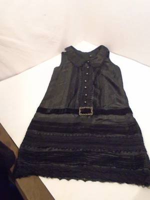 Vestido Talla 7 Anna Sui Chisme Niña Para Target ASO Serena Cintura Caída Negro Cinturón de Encaje Foto 1 de 4