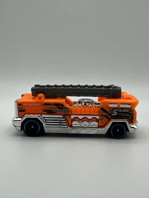 Hot Wheels 2009 New Models '09 06/42 5 Alarm 006/190 Orange - Image 1 of 4