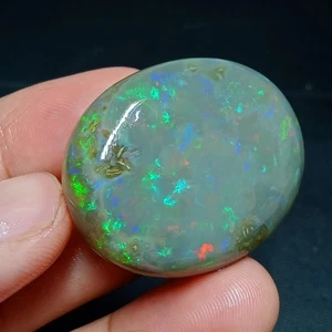 Cabujón de ópalo de cristal etíope 68ct - fuego multicolor con matriz natural - Imagen 1 de 8