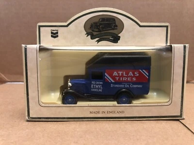 Lledo Days Gone Commemorative Chevron Atlas Tires Truck Die Cast Car Vehicle - Image 1 of 4