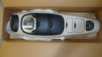 Ford Windstar 1999 2000 consola aérea bronceada Xf2Z16519A70AAE nuevo de stock Foto 1 de 4