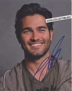 TYLER HOECHLIN "SUPERGIRL & TEEN WOLF" IN PERSON SIGNED 8X10 COLOR PHOTO - Picture 1 of 1
