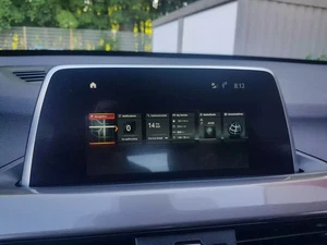 Originaldisplay BMW X1 Serie (F48) Baujahr 2018 Ersatzteilnummer 193304-10, - Bild 1 von 11