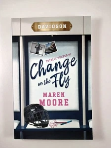 Change on the Fly by Maren Moore (2021, TPB) Totally Pucked 1 - Spiced Book Box - Imagen 1 de 3