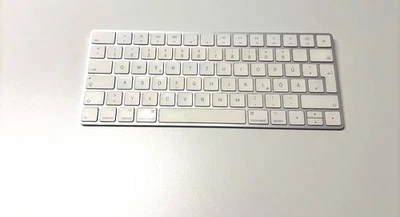 Apple Magic Keyboard Modell A1644 – kabellose Bluetooth-Tastatur - TOP Zustand! - Bild 1 von 2