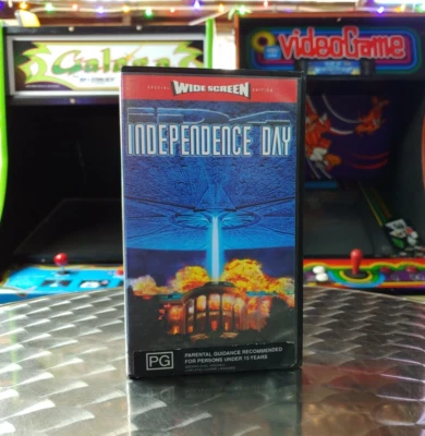 Independence Day Special Widescreen Edition - VHS Movie Video Tape - Image 1 of 4