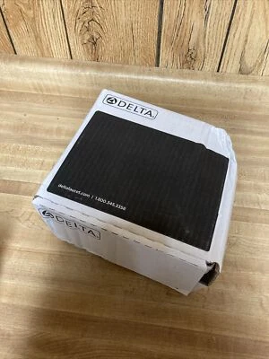 Delta Faucet Trinsic 14 Series Single-Function Shower Trim Kit with Single-Spray - Image 1 of 4