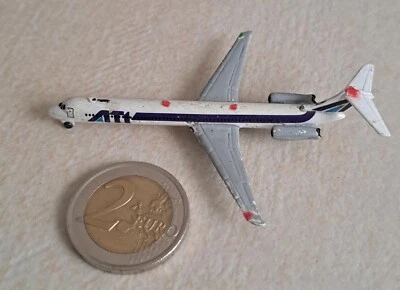 Modellino aereo in metallo DC-9 80 Compagnia  ATI SCHABAK - Immagine 1 di 2