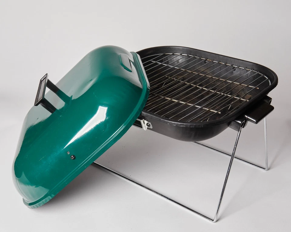 Thermos portable grill - Image 1 of 4