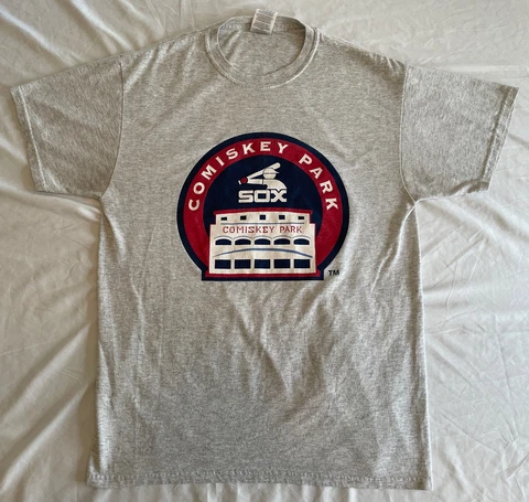 Vintage MLB Chicago White Sox Comisky Park Baseball T-Shirt Size Medium, Gray Cover