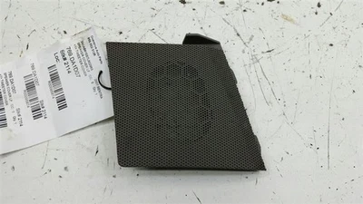 Cubierta de altavoz delantero izquierdo Nissan Sentra 2007 2008 2009 2010 2011 Foto 1 de 2