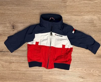 Chaqueta de bebé Tommy Hilfiger con logotipos bordados talla 6-9 meses Foto 1 de 4