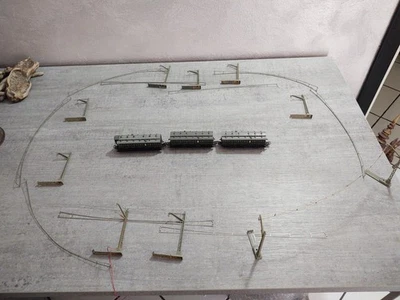Marklin Catenaria Completa Per Circuito Ovale - Immagine 1 di 4