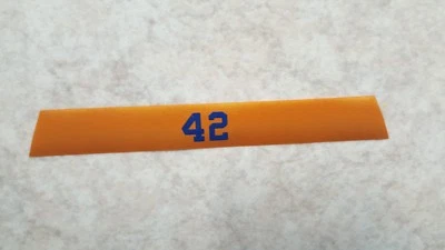 Cinta deportiva a rayas amarillas conmemorativa de los Golden State Warriors 2016-17 de Nate Thurmond Foto 1 de 4