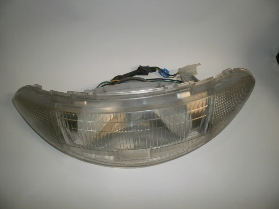 Scheinwerfer vorne für einen CPI Rex FB 50 Baujahr 2001 13382 - Bild 1 von 1