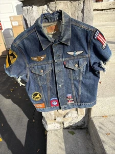 Jude Vintage Levi’s Jeansjacke Harley Low Rider Patches Airborn - Bild 1 von 11