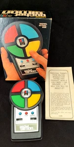 1980 Pocket Simon with Box VTG Tested Clean Works Milton Bradley READ - Picture 1 of 7