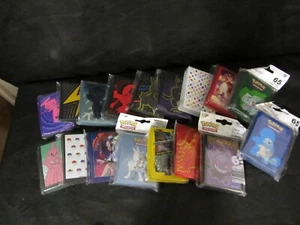 POKEMON KARTENHALTER für 65 Karten x 17 Bücher !!! NEU! - Bild 1 von 15