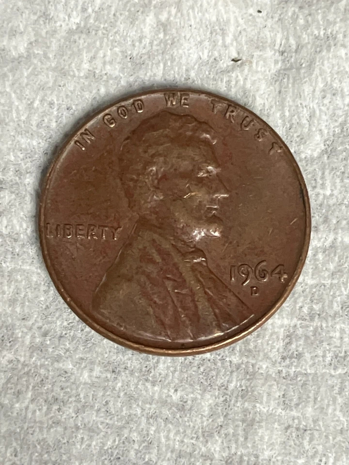 🔥Red Cent Sale!!🔥 1964 s Red Penny EXTREMELY RARE - Image 1 of 4