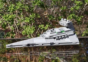 LEGO® Star Wars 75055 Imperial Star Destroyer ¡Sin minifiguras! ¡Solo construcción completa! - Imagen 1 de 15