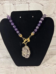 Natural Gemstone Geode Pendant with faceted Amethyst Beads Necklace - Picture 1 of 9