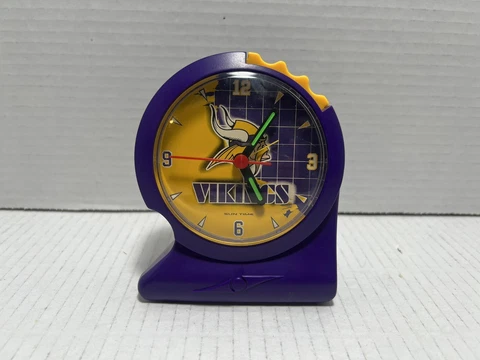 NFL MINNESOTA VIKINGS - ALARM CLOCK - BY  SUN TIME 5” BATTERY OPERATED Cover