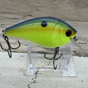 Discontinued Xcalibur XCS200 Crankbait Silent CHARTREUSE BLUE BACK - FAST SHIP! - Bild 1 von 7