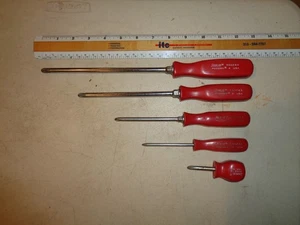 Snap-on 4 Pc. POZIDRIV Phillips Screwdriver Set 1, 2, 3, 4 & SSD2 #2 Red Handles - Picture 1 of 8