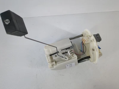 Conjunto de bomba de combustible eléctrica Jeep Patriot 2007-2017 PMG6N Foto 1 de 4