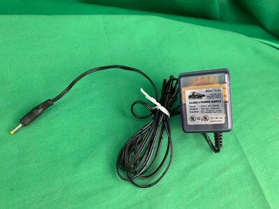 Pelican PL-801 Power Supply for Nintendo Game Boy Color  - Image 1 of 3