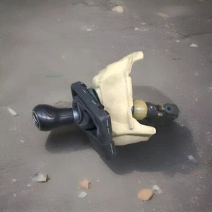 2013 AUDI A5 S LINE 5DR 2L TDI SPEED MANUAL GEAR SELECTOR 8K0711025K OEM - Picture 1 of 3