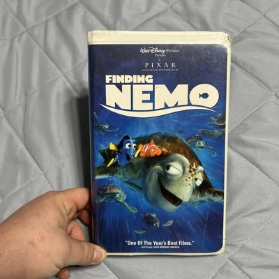 Finding Nemo (VHS, 2003) - Image 1 of 3