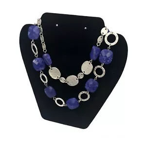 Collar Convertible de Doble Hebra Azul Mármol Premier Designs Tono Plateado Martillado - Imagen 1 de 11