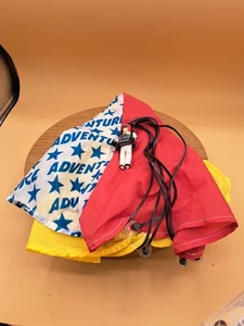 Fisher Price 1977 Adventure People Daredevil Skydiver 354 paracaídas y figura de colección - Imagen 1 de 5