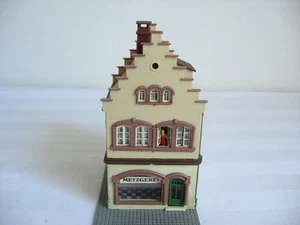 DB76* POLA H0 Stadthaus m. Metzgerei gebaut Selten! m. Inneinrichtung und Licht - Bild 1 von 5