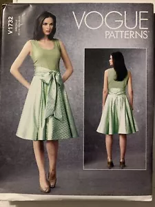 Vogue V1732 neu aufgelegter Nähmusterrock Misses Größe 14-22 - Bild 1 von 2