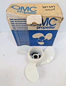 NIB OMC Johnson Evinrude OEM 9.9-15 HP 3 Blade Propeller Prop 9.25 x 8 - Picture 1 of 3