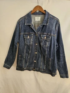 Old Navy Women’s Denim Jacket 2X Plus Blue Jean Trucker Style Button Front - Picture 1 of 9