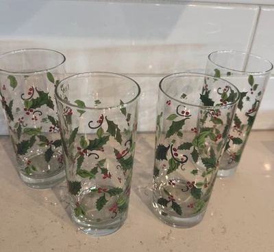 Libbey Christmas Holly Berry Iced Tea Water Goblets Holiday 7” Vintage  - Image 1 of 2