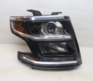 Chevrolet Tahoe Suburban 2015-2020 faros de xenón HID pasajero derecho OEM - Imagen 1 de 13
