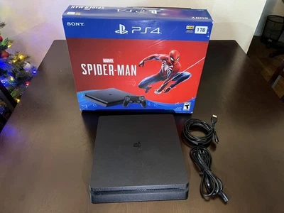 Consola Sony PlayStation 4 Slim 1TB Marvel Spider Man Caja 9 Juegos 3 Mandos Foto 1 de 4