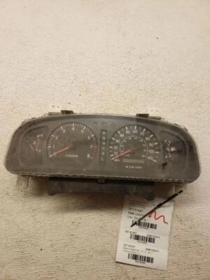 Grupo de velocímetro MPH Toyota Sienna con tacómetro Le 1998-2000 OEM Foto 1 de 4