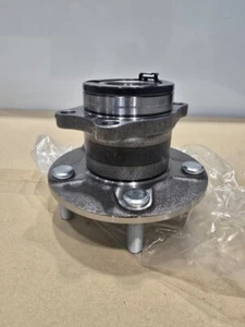 3785A009 - Mitsubishi - Hub Assy, REAR Wheel - Picture 1 of 4