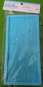 Silicone Fondant Mold Tree Bark Sheet 8" X 4" NEW Celebrate It  - Picture 1 of 6